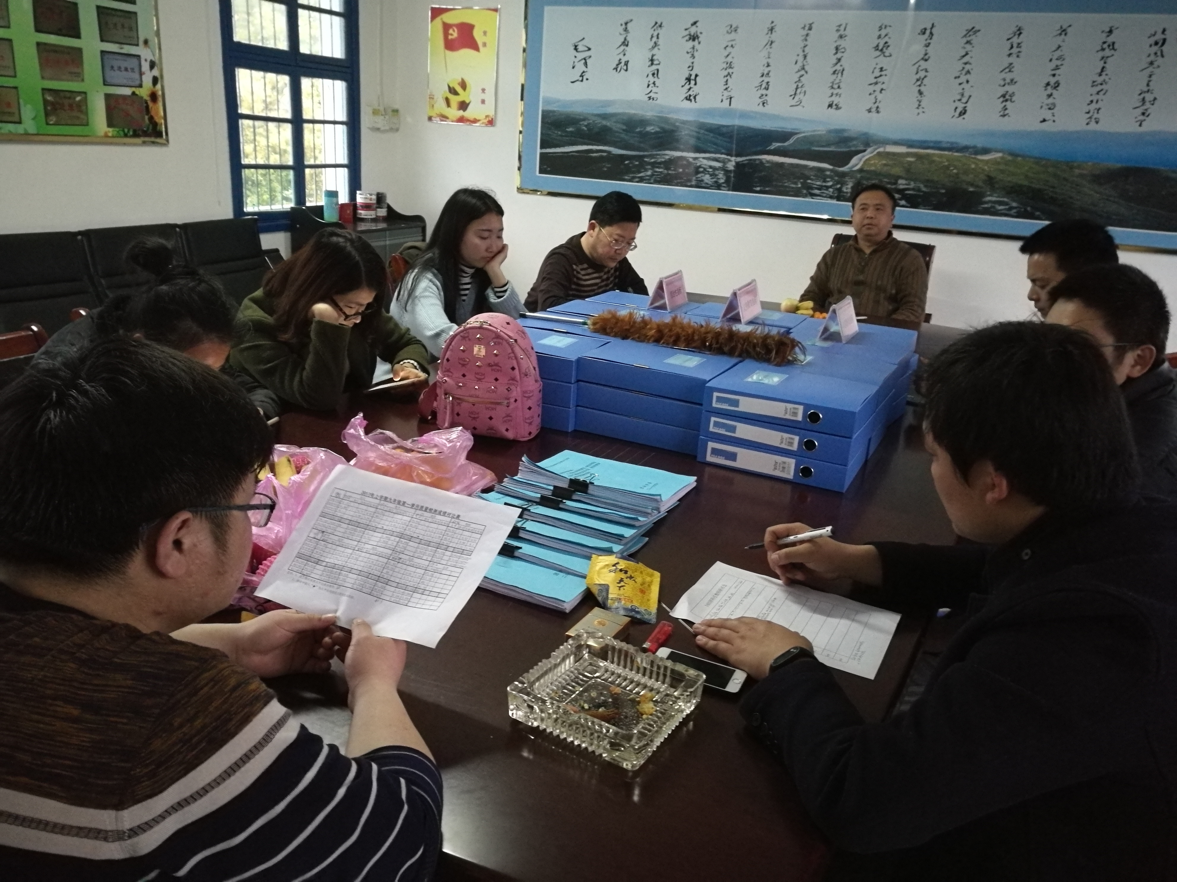 团洲中学召开毕业科目教师研讨会