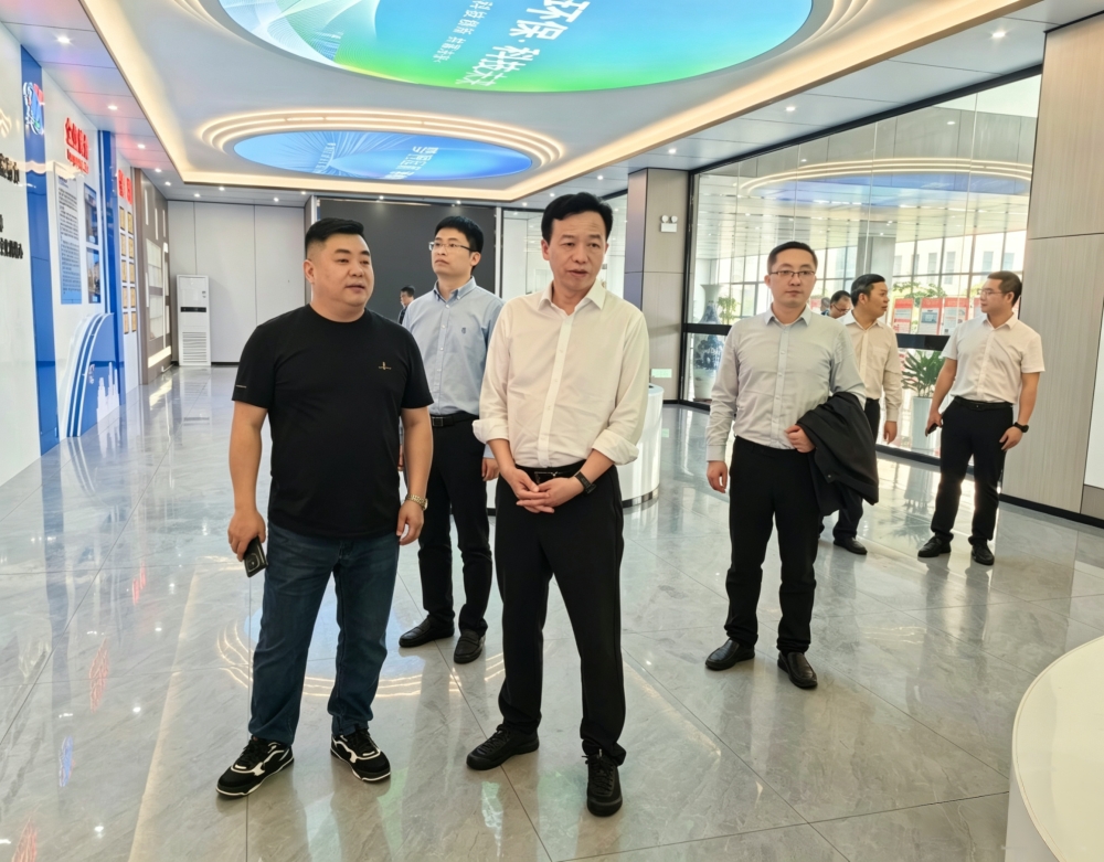 �����ʶӸ�����������չ���̿���